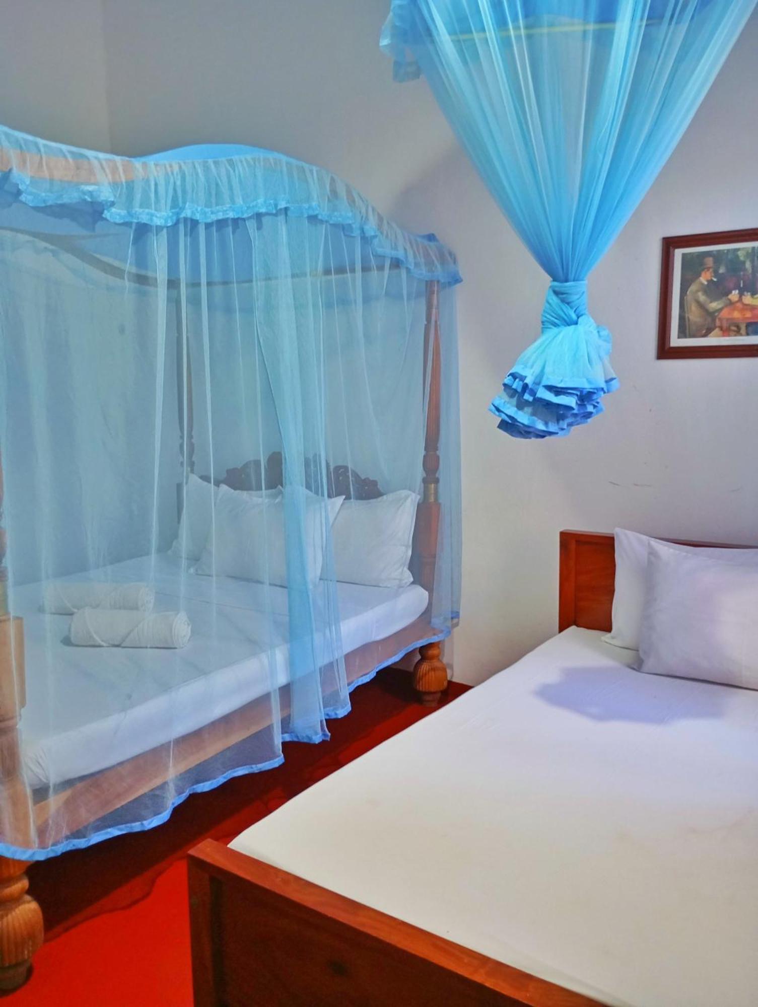 Hotel Blissbay @ The Rock Nilaveli Exterior foto