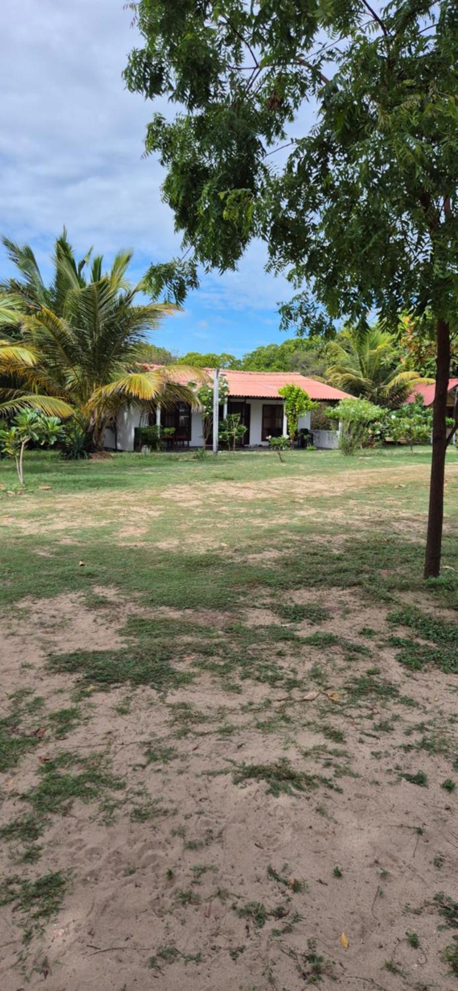 Hotel Blissbay @ The Rock Nilaveli Exterior foto
